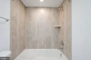 5345 Zenith Overlook, Bethesda, MD 20816 - Photo 9