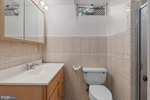 6023 Walhonding Rd, Bethesda, MD 20816 - Photo 23
