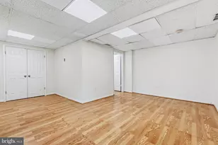 18617 Chickadee Ln, Gaithersburg, MD 20879 - Photo 23
