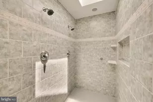 4717 Edgefield Rd, Bethesda, MD 20814 - Photo 17