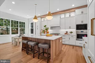 4807 De Russey Pkwy, Chevy Chase, MD 20815 - Photo 17