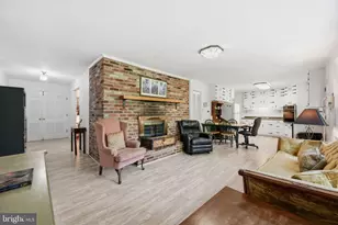 12201 Greenridge Dr, Boyds, MD 20841 - Photo 7