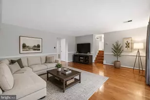 809 Woodley Dr, Rockville, MD 20850 - Photo 3