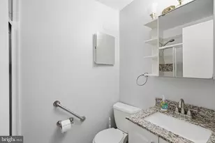 809 Woodley Dr, Rockville, MD 20850 - Photo 19
