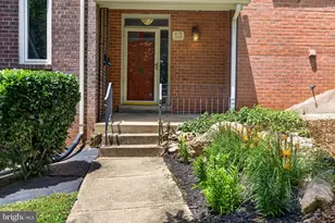 13 Guy Ct, Rockville, MD 20850 - Photo 5