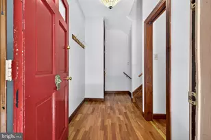 13 Guy Ct, Rockville, MD 20850 - Photo 7