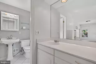 8912 N Westland Dr, Gaithersburg, MD 20877 - Photo 27