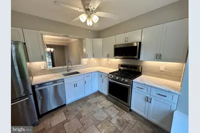 18924 Impulse Lane, Gaithersburg, MD 20879 - Photo 9