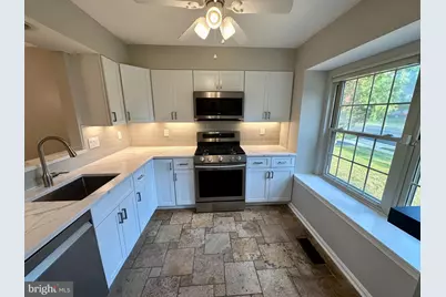 18924 Impulse Lane, Gaithersburg, MD 20879 - Photo 7