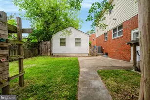 10200 Duvawn Pl, Silver Spring, MD 20902 - Photo 39