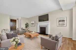 5225 Pooks Hill Rd, Bethesda, MD 20814 - Photo 3