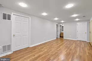 1119 Halesworth Dr, Potomac, MD 20854 - Photo 37