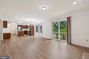 14107 Silent Wood Way, North Potomac, MD 20878 - Photo 9