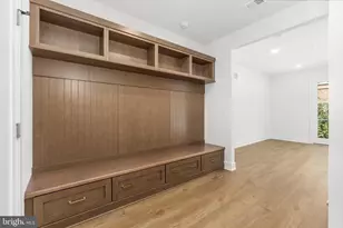 8605 Erdem Pl, Chevy Chase, MD 20815 - Photo 25
