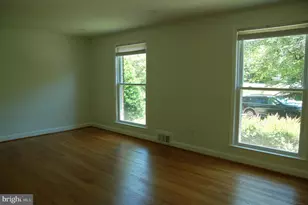 7301 Old Stage Rd, Rockville, MD 20852 - Photo 13