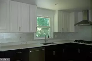 7301 Old Stage Rd, Rockville, MD 20852 - Photo 5
