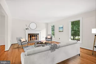 11701 Beekman Pl, Rockville, MD 20854 - Photo 9