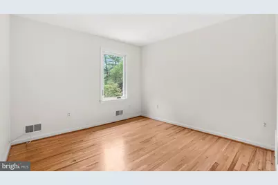 11701 Beekman Place, Rockville, MD 20854 - Photo 33