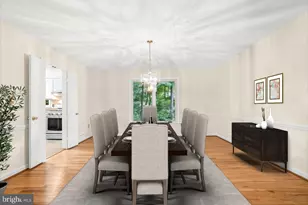 11701 Beekman Pl, Rockville, MD 20854 - Photo 11