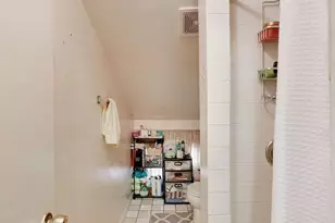 818 E Jefferson St, Rockville, MD 20852 - Photo 23