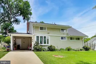 818 E Jefferson St, Rockville, MD 20852 - Photo 1