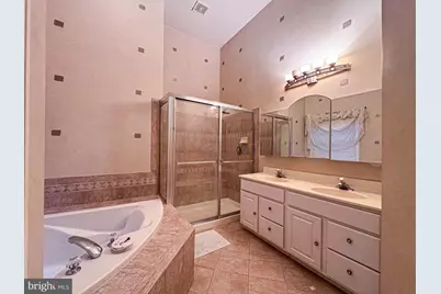 608 Pleasant Drive, Rockville, MD 20850 - Photo 51