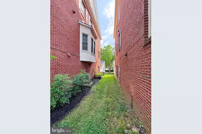 608 Pleasant Drive, Rockville, MD 20850 - Photo 111