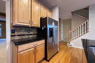 608 Pleasant Dr, Rockville, MD 20850 - Photo 29