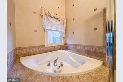 608 Pleasant Drive, Rockville, MD 20850 - Photo 53