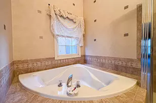 608 Pleasant Dr, Rockville, MD 20850 - Photo 53