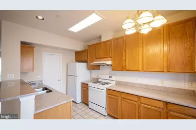 1005 Grand Champion Drive, Rockville, MD 20850 - Photo 17