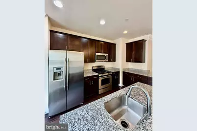 11918 Weybridge Lane, Germantown, MD 20876 - Photo 7