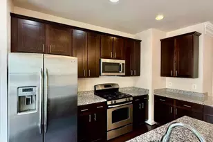 11918 Weybridge Lane, Germantown, MD 20876 - Photo 7
