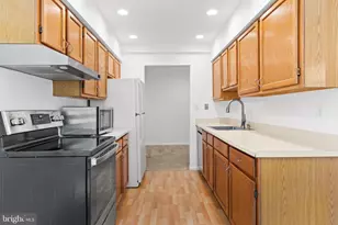 13207 Meander Cove Dr, Germantown, MD 20874 - Photo 11
