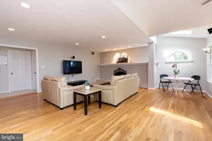 9808 Korman Ct, Potomac, MD 20854 - Photo 3