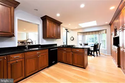 9808 Korman Court, Potomac, MD 20854 - Photo 7