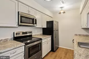 1601 Carriage House Terrace, Silver Spring, MD 20904 - Photo 9