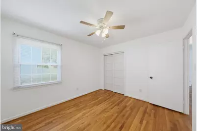 16818 Briardale Road, Rockville, MD 20855 - Photo 29