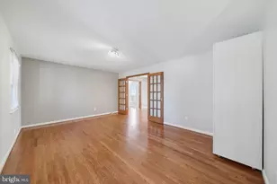 16818 Briardale Rd, Rockville, MD 20855 - Photo 7