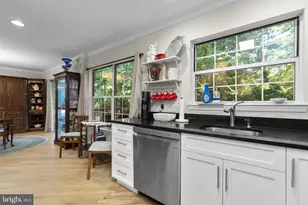 1647 Hugo Cir, Silver Spring, MD 20906 - Photo 5