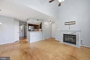 933 Hillside Lake Terrace, Gaithersburg, MD 20878 - Photo 5