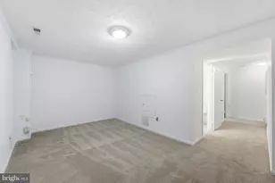 19026 Partridge Wood Dr, Germantown, MD 20874 - Photo 21
