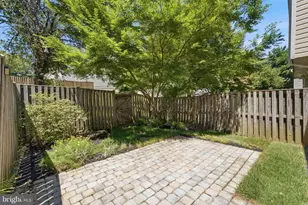 19026 Partridge Wood Dr, Germantown, MD 20874 - Photo 27
