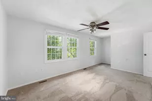 19026 Partridge Wood Dr, Germantown, MD 20874 - Photo 5