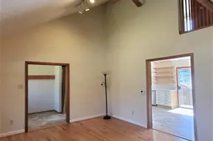 11717 Kingtree St, Wheaton, MD 20902 - Photo 9