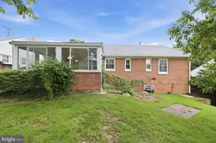 9706 Dameron Dr, Silver Spring, MD 20910 - Photo 37
