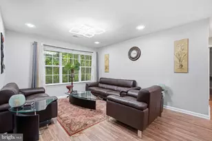 18516 Boysenberry Dr, Gaithersburg, MD 20879 - Photo 3