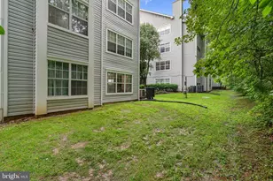 18516 Boysenberry Dr, Gaithersburg, MD 20879 - Photo 29