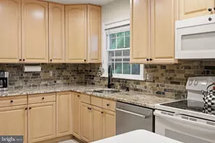 11937 Bayswater Rd, Gaithersburg, MD 20878 - Photo 15