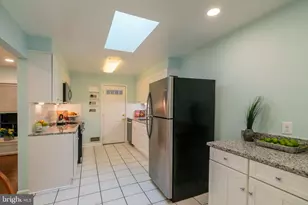 4920 Baffin Bay Ln, Rockville, MD 20853 - Photo 15